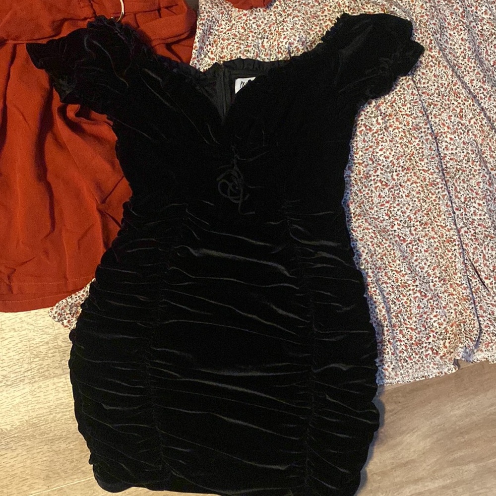 Dress bundle - Picture 2 of 5